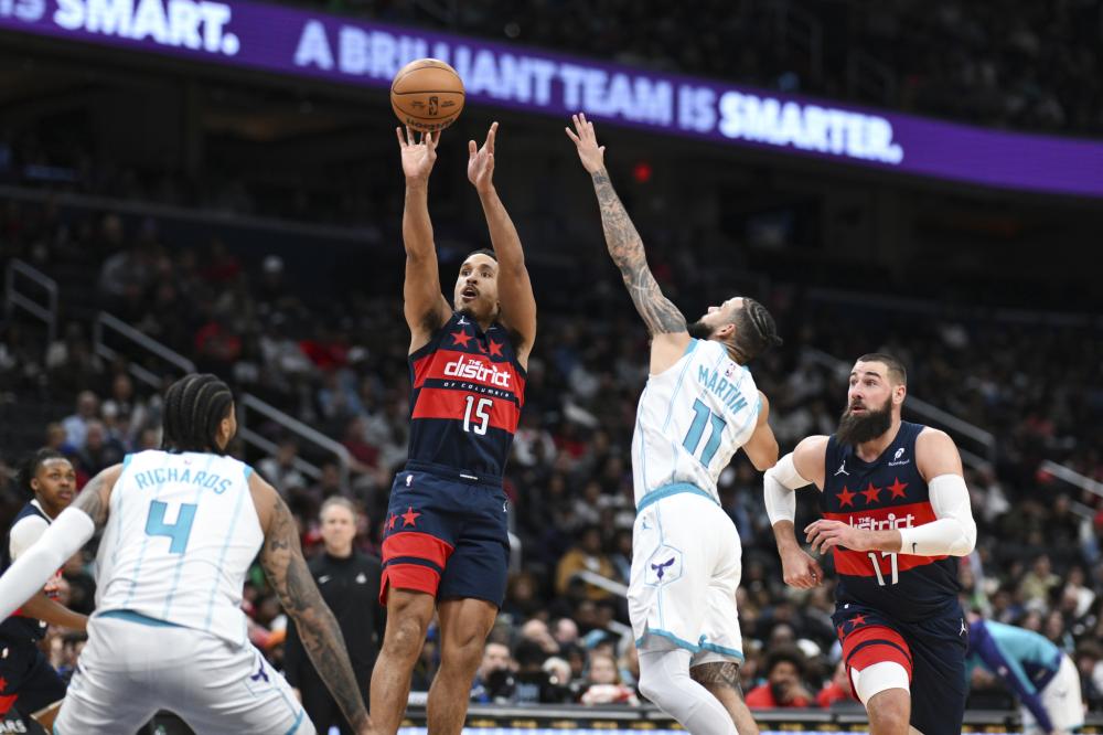 他们不仅以 他们不仅以