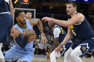 相比之下 相比之下