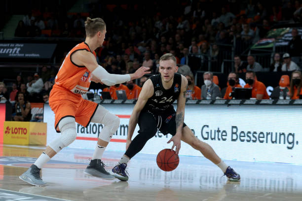 的合作关系 的合作关系