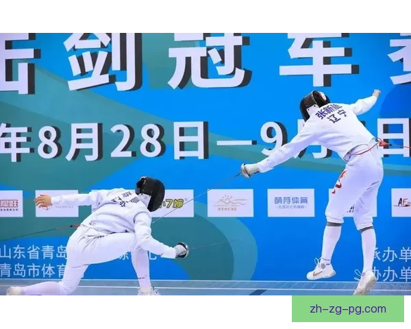 击剑赛场探秘：挑战高手、解读战术，直播带你领略剑客世界