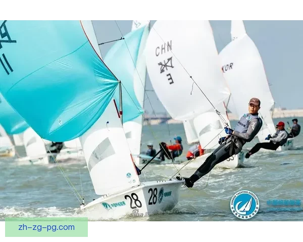 帆船杯赛：风帆翱翔，挑战极限