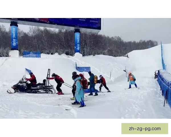 白雪皑皑，冠军荣耀：国际滑雪锦标赛闪耀赛场