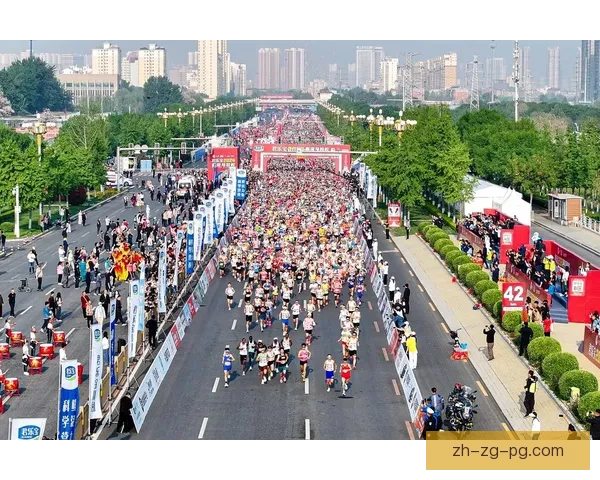 跨越起跑线，向梦想加速：马拉松运动的魅力