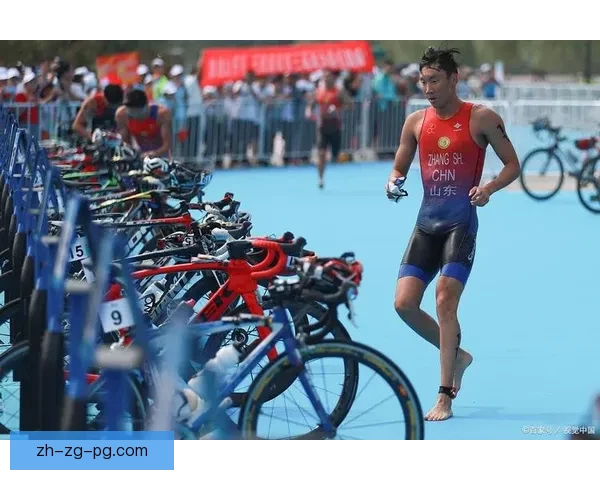 铁人三项冠军：征服极限挑战，创造传奇